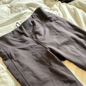 Lululemon Invigorate High-Rise Short 10" - Black - Size 12